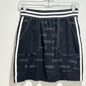FINGERCROXX Women’s Black Mesh Overlay Pull On Skirt Pockets Logo Stripe Size XS